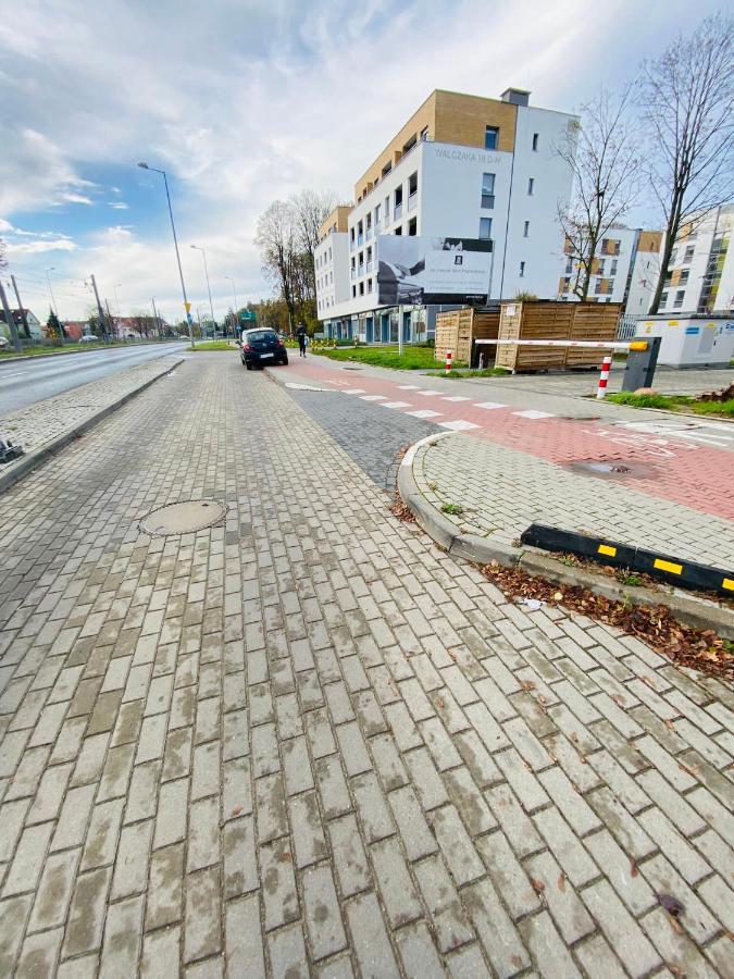 Apartament Walczaka 43 Miejsce Parkingowe Gorzów Wielkopolski Eksteriør billede